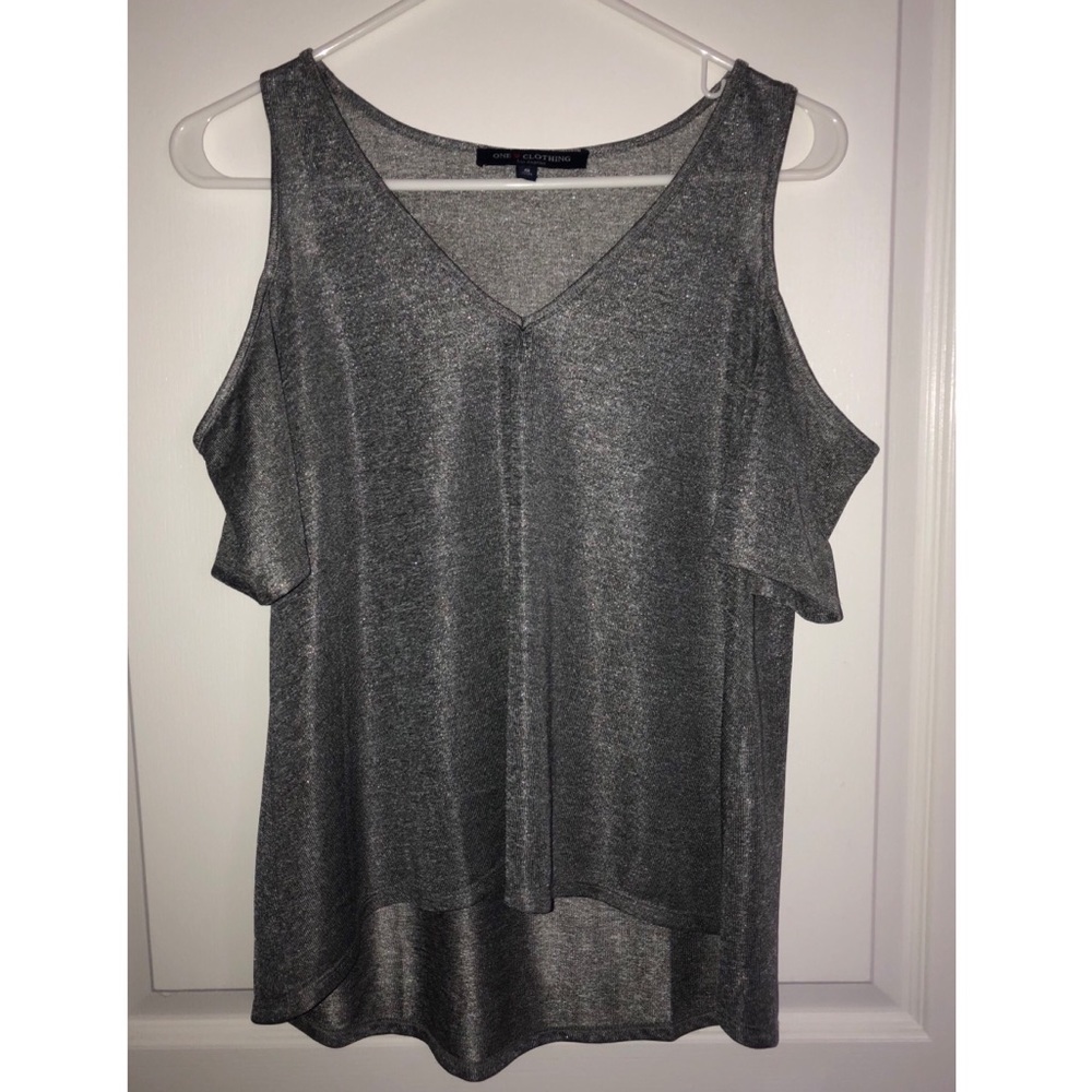One clothing grey/silver high-low shirt